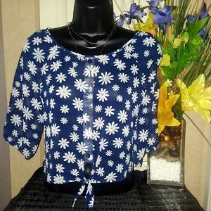 🌼Never Worn Semi Sheer Crop Top.🌼